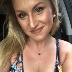 Meet your Posher, Katelyn